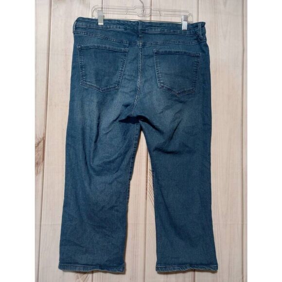 Nine West Capri Ladies 14 Denim Chrystie Capri - Picture 2 of 8